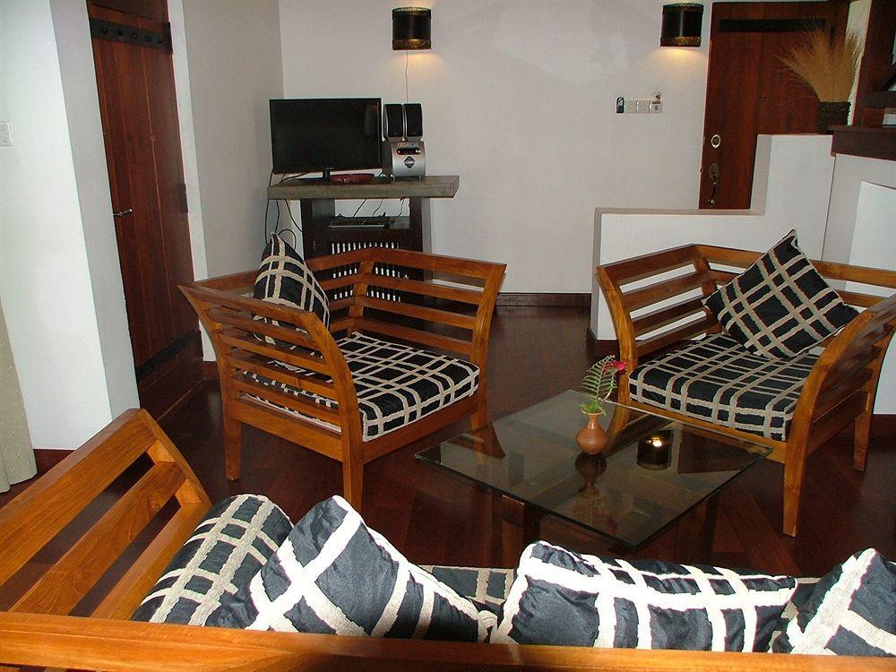 Tree Of Life Nature Resort Kandy Exterior foto