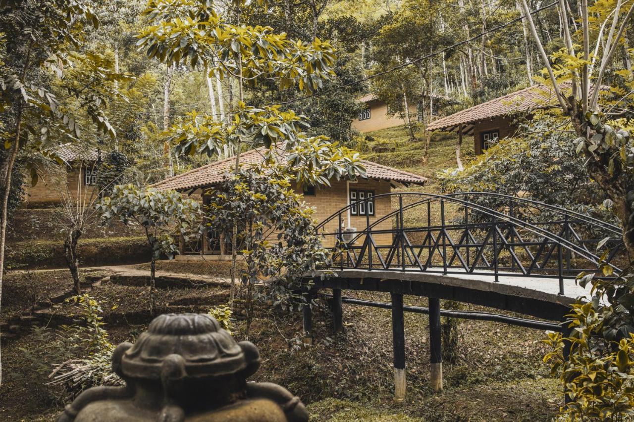 Tree Of Life Nature Resort Kandy Exterior foto