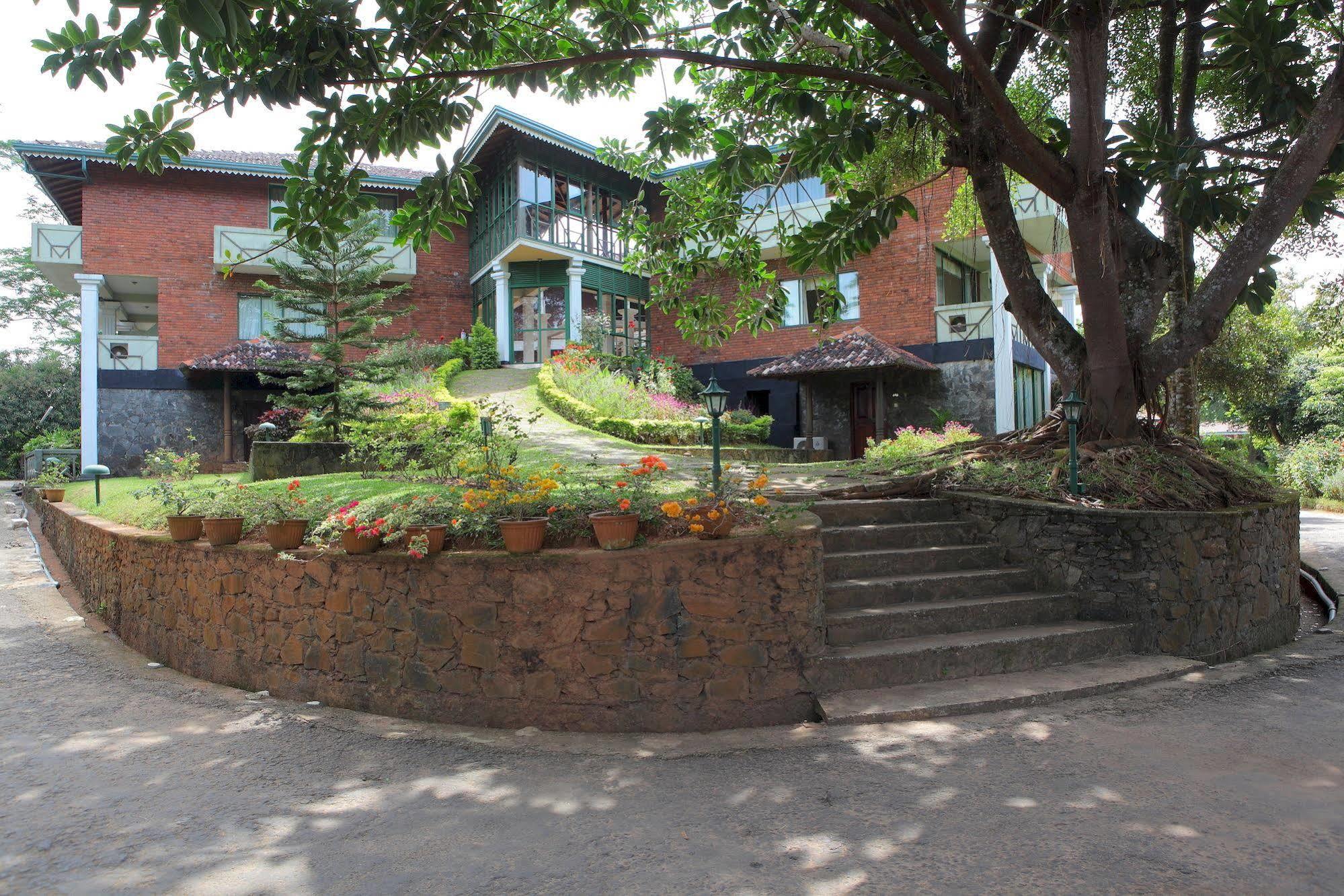 Tree Of Life Nature Resort Kandy Exterior foto