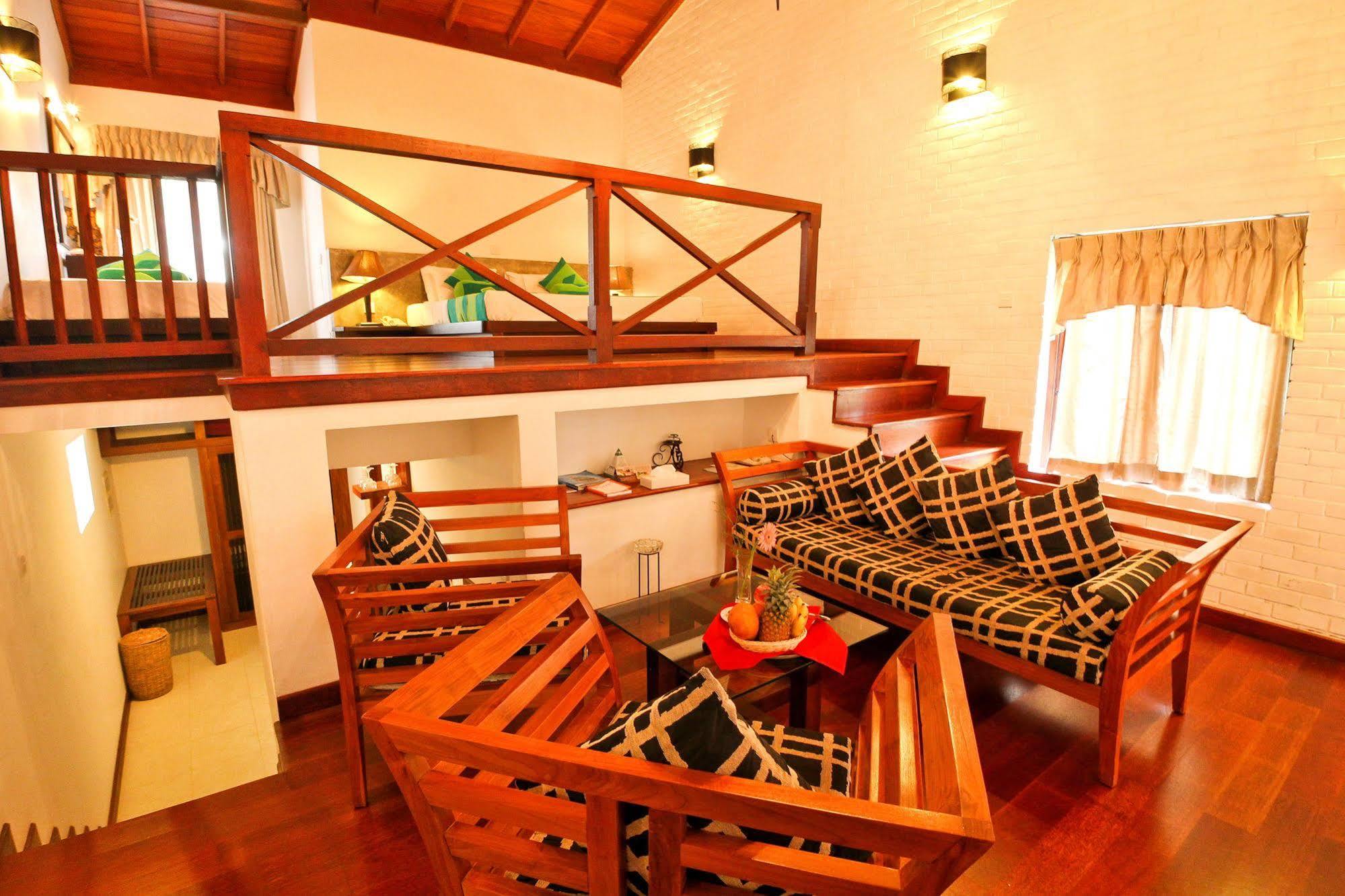 Tree Of Life Nature Resort Kandy Exterior foto